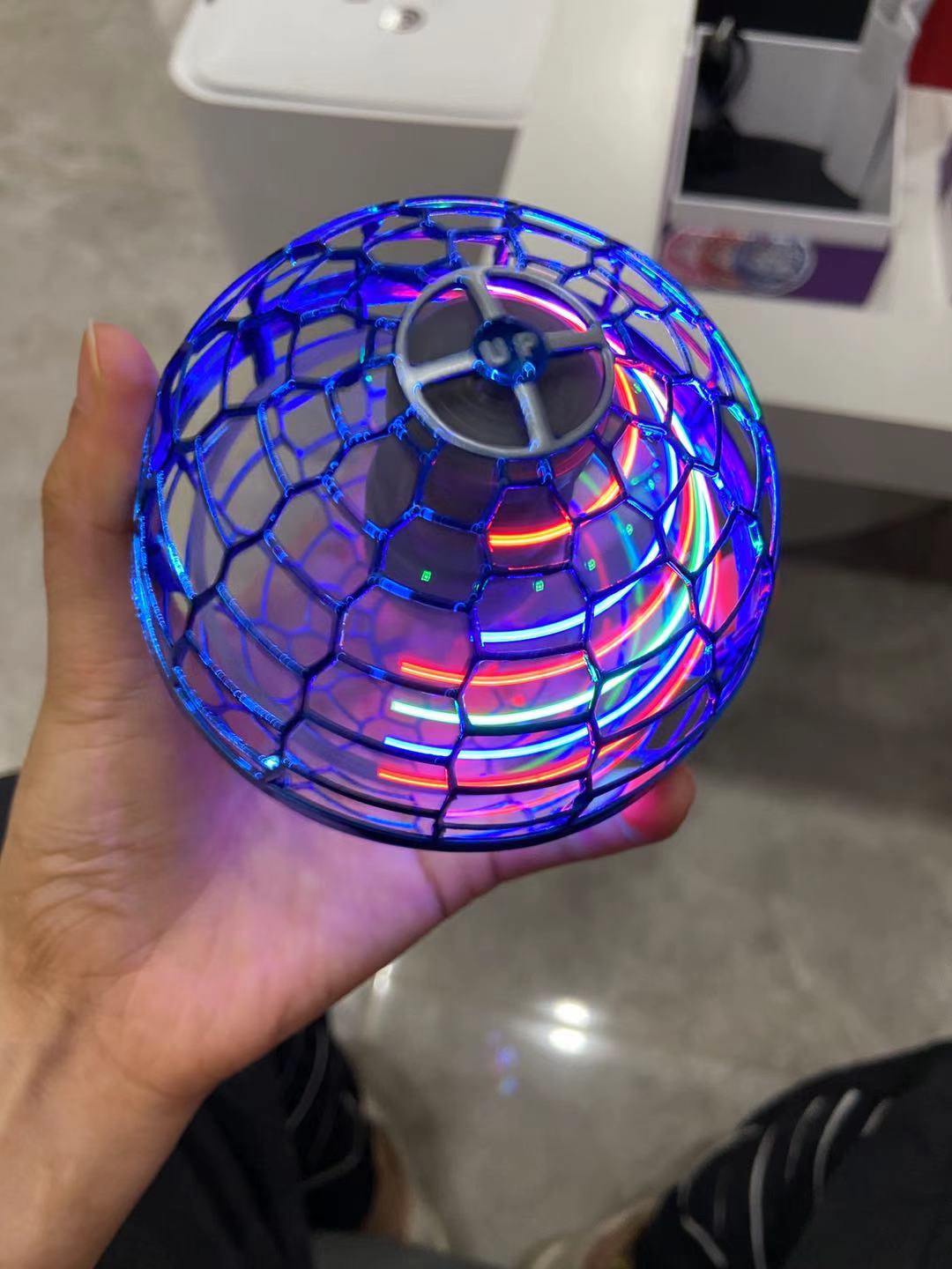 Flying Spinner Toy